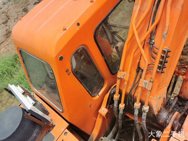 斗山 DH225LC-9 挖掘机